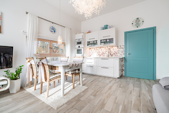 Prodej bytu 1+kk v osobním vlastnictví 53 m², Tuchoměřice