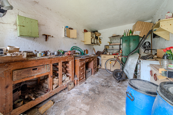 dílna - Prodej domu 156 m², Kočín