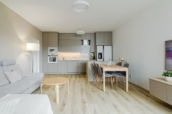 Pronájem bytu 3+kk v osobním vlastnictví 97 m², Praha 9 - Hloubětín