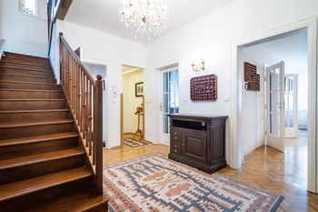 Prodej domu 352 m², Slaný