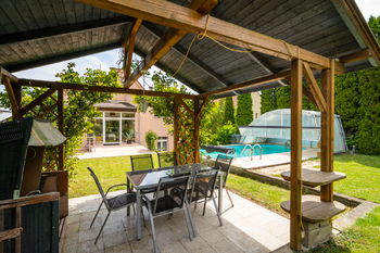 Prodej domu 352 m², Slaný