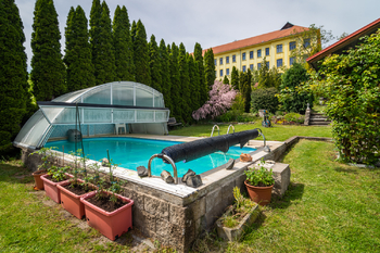 Prodej domu 352 m², Slaný