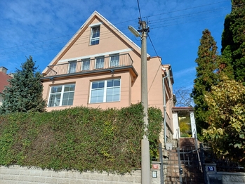 Prodej domu 352 m², Slaný