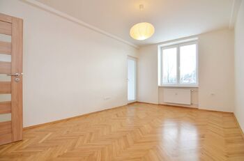 Pronájem bytu 3+1 v osobním vlastnictví 78 m², Praha 3 - Žižkov