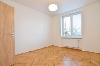 Pronájem bytu 3+1 v osobním vlastnictví 78 m², Praha 3 - Žižkov