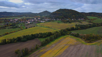 Prodej pozemku 21761 m², Třebušín