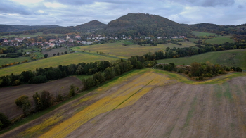 Prodej pozemku 21761 m², Třebušín