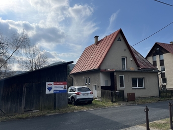 Prodej domu 170 m², Karolinka