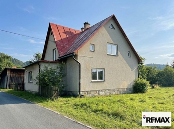 Prodej domu 170 m², Karolinka