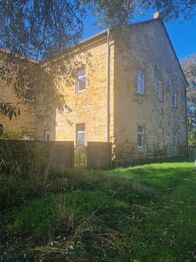 Prodej domu 233 m², Kmetiněves
