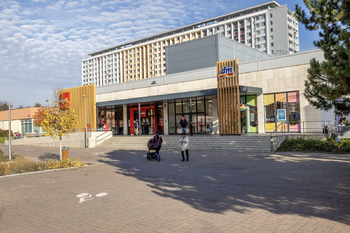 Pronájem bytu 2+kk v družstevním vlastnictví 45 m², Praha 8 - Kobylisy