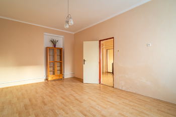 Prodej domu 86 m², Senomaty