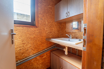 Kancelářské prostory se zázemím - Pronájem skladovacích prostor 676 m², Červené Pečky