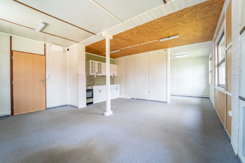 Kancelářské prostory se zázemím - Pronájem skladovacích prostor 676 m², Červené Pečky