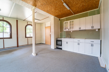 Kancelářské prostory se zázemím - Pronájem skladovacích prostor 676 m², Červené Pečky