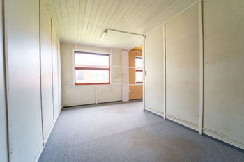 Kancelářské prostory se zázemím - Pronájem skladovacích prostor 676 m², Červené Pečky