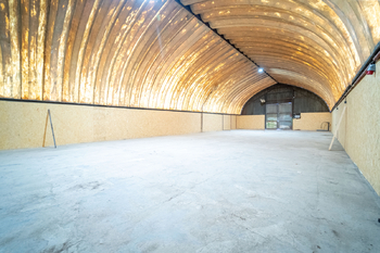 Hlavní hala - Pronájem skladovacích prostor 676 m², Červené Pečky