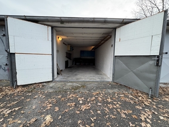 Pronájem garáže 20 m², Plzeň