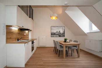 Pronájem bytu atypický v osobním vlastnictví 80 m², Děčín