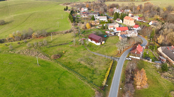 Prodej pozemku 7528 m², Chodová Planá