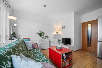 Prodej bytu 2+kk v osobním vlastnictví 61 m², Praha 5 - Smíchov