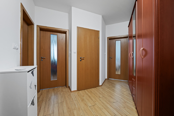 Prodej bytu 2+kk v osobním vlastnictví 61 m², Praha 5 - Smíchov