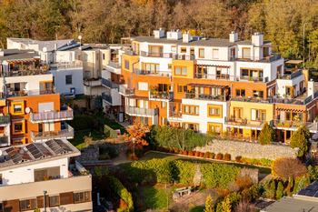 Prodej bytu 2+kk v osobním vlastnictví 61 m², Praha 5 - Smíchov