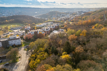 Prodej bytu 2+kk v osobním vlastnictví 61 m², Praha 5 - Smíchov