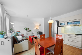 Prodej bytu 2+kk v osobním vlastnictví 61 m², Praha 5 - Smíchov