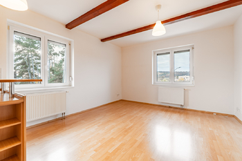 Pronájem bytu 2+kk v osobním vlastnictví 49 m², Černošice