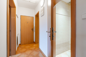 Pronájem bytu 2+kk v osobním vlastnictví 49 m², Černošice