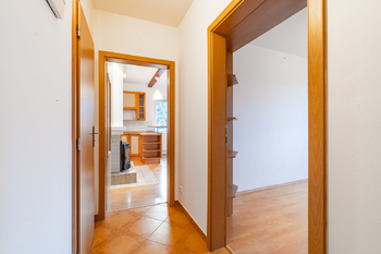 Pronájem bytu 2+kk v osobním vlastnictví 49 m², Černošice