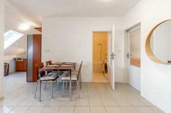 jídelna - Prodej bytu 3+kk v družstevním vlastnictví 82 m², Nymburk