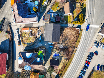 pohled na dům - Prodej nájemního domu 300 m², Štěchovice