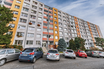Pronájem bytu 3+kk v osobním vlastnictví 65 m², Praha 10 - Petrovice