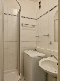 Pronájem bytu 2+1 v osobním vlastnictví 54 m², Praha 6 - Břevnov