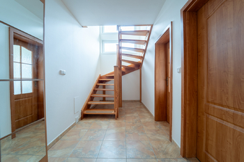 Prodej domu 146 m², Dolní Bousov