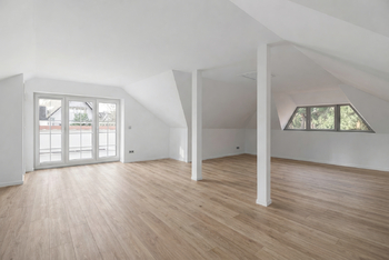 Prodej luxusního viladomu, Praha 10 – Záběhlice, u Hamerského rybníka - Prodej domu 462 m², Praha 10 - Záběhlice