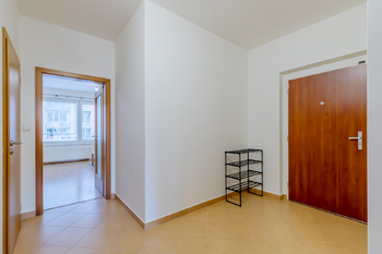 Prodej bytu 2+kk v osobním vlastnictví 61 m², Praha 5 - Zličín