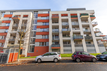 Prodej bytu 2+kk v osobním vlastnictví 61 m², Praha 5 - Zličín