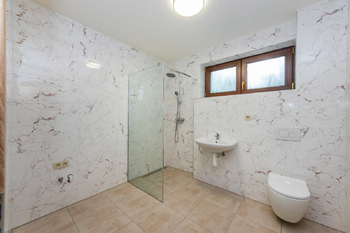 Pronájem bytu 3+kk v osobním vlastnictví 138 m², Praha 5 - Lipence