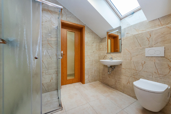 Pronájem bytu 3+kk v osobním vlastnictví 138 m², Praha 5 - Lipence