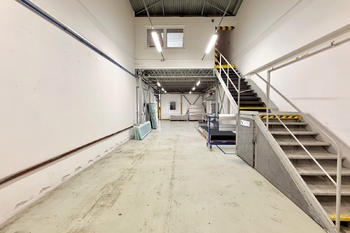 Pronájem výrobních prostor 2804 m², Plzeň