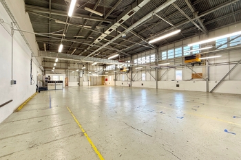 Pronájem výrobních prostor 2804 m², Plzeň