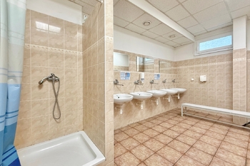 Pronájem výrobních prostor 2804 m², Plzeň