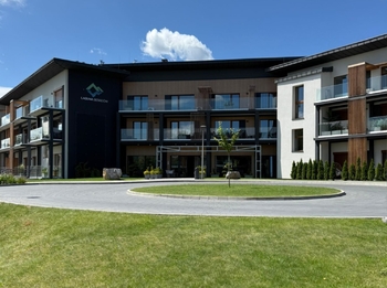 +420 776 335 999, ladislav.urbancik@re-max.cz - Prodej bytu 1+kk v osobním vlastnictví 56 m², Zarzecze