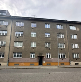 Čechova - Pronájem bytu 2+1 v osobním vlastnictví 62 m², České Budějovice