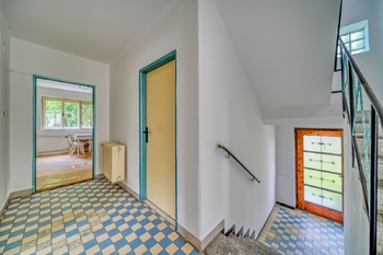 chodba v přízemí - Prodej domu 87 m², Starý Kolín
