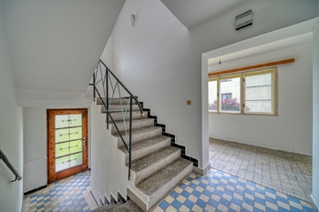 chodba v přízemí - Prodej domu 87 m², Starý Kolín