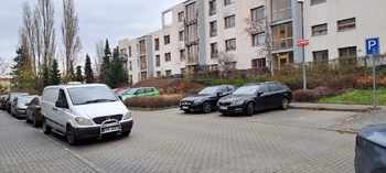 Prodej garážového stání, Praha 5 - Zbraslav